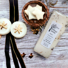 Load image into Gallery viewer, Cardamom and cream wax melts