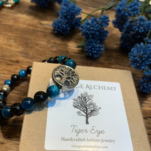 Load image into Gallery viewer, Dark blue and black beaded bracelet