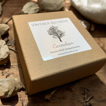 Load image into Gallery viewer, Gift box for carnelian bracelet