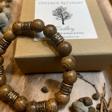 Load image into Gallery viewer, Wood bead bracelet for men
