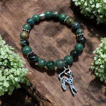 Load image into Gallery viewer, Jade bracelet with cat charm