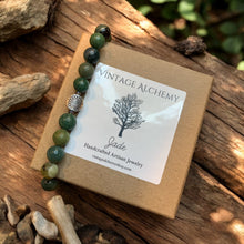 Load image into Gallery viewer, Jade essential oil bracelet
