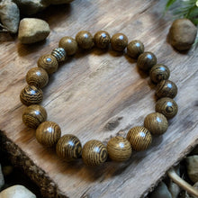 Load image into Gallery viewer, Wooden bead bracelet for men