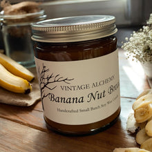 Load image into Gallery viewer, banana bread candle