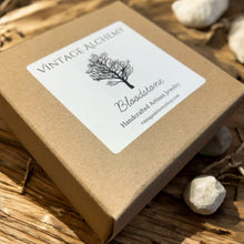 Load image into Gallery viewer, bloodstone and green turquoise stretch bracelet box