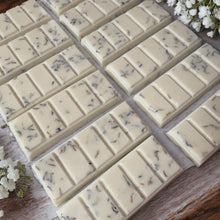 Load image into Gallery viewer, blueberry cheesecake wax melts in a row