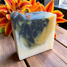 Load image into Gallery viewer, floral handmade soap