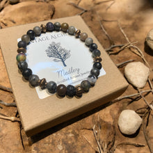 Load image into Gallery viewer, muted toned beaded bracelet