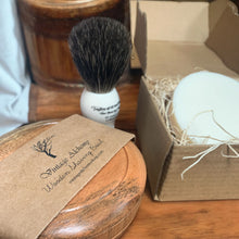 Load image into Gallery viewer, unique shaving gift box