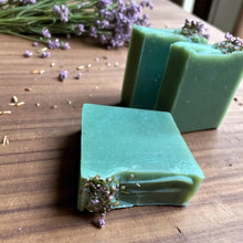 Load image into Gallery viewer, wild heather and thyme handmade soap