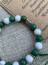 Load image into Gallery viewer, jade beaded bracelet with turtle charm
