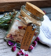 Load image into Gallery viewer, bath salts with rose petals
