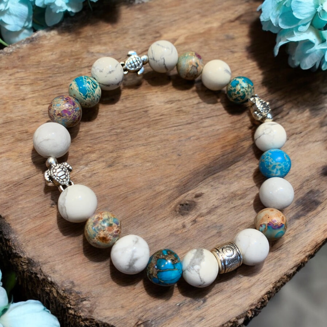 Turtle charm stretch bracelet with jaspers