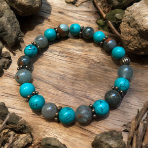 bloodstone and green turquoise stretch bracelet