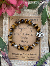 Load image into Gallery viewer, tiger eye beaded bracelet
